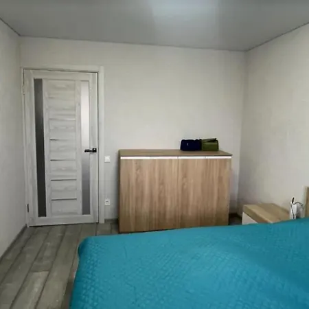 Apartment отличная 3-х комнатная по улице жолио кюри 64 Odesa