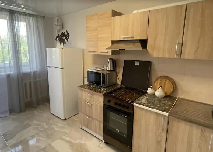 отличная 3-х комнатная по улице жолио кюри 64 * Odesa