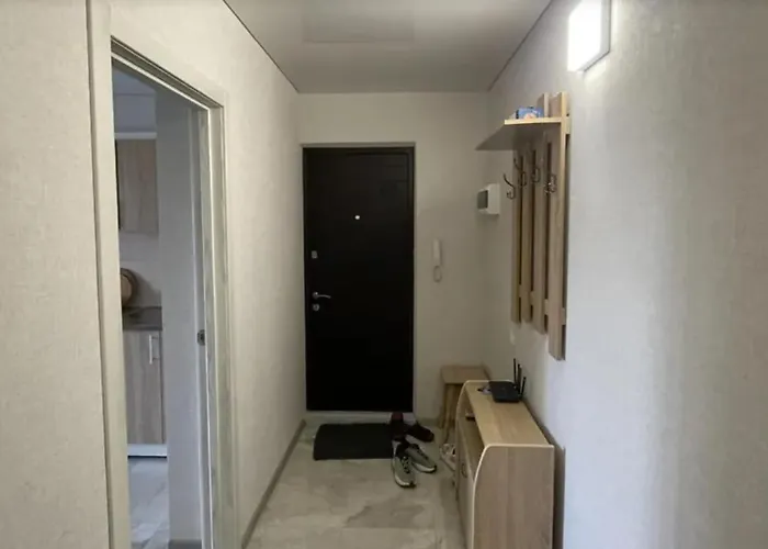 отличная 3-х комнатная по улице жолио кюри 64 * Odesa