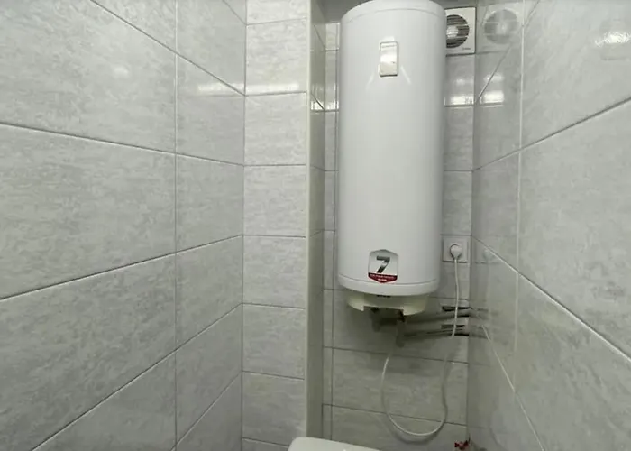 Apartment отличная 3-х комнатная по улице жолио кюри 64 Odesa